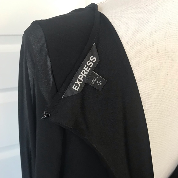 Express Romper - Picture 3 of 4